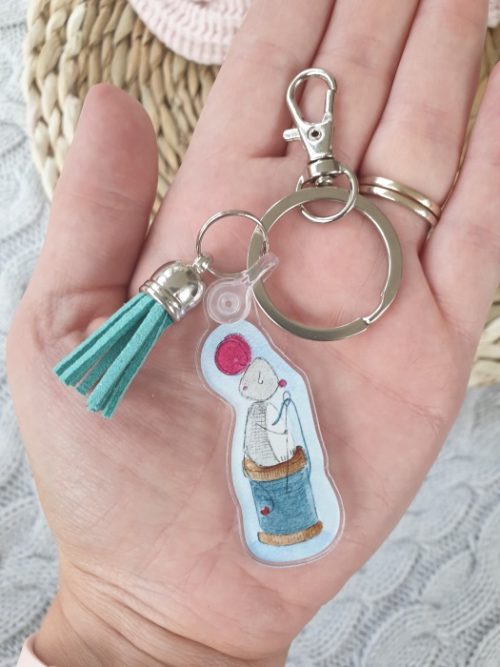 Little-sewing-mouse